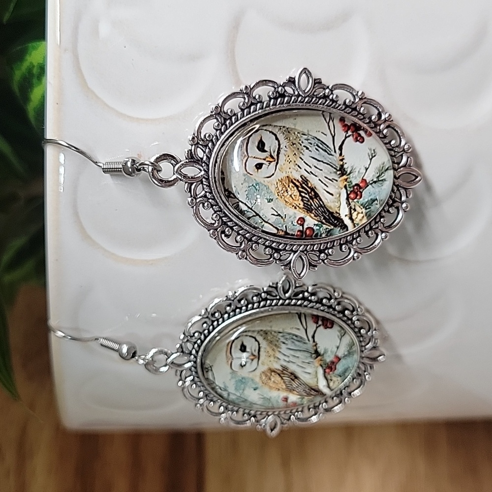 BARN OWL IN WINTER PORTRAIT DROP EARRINGS